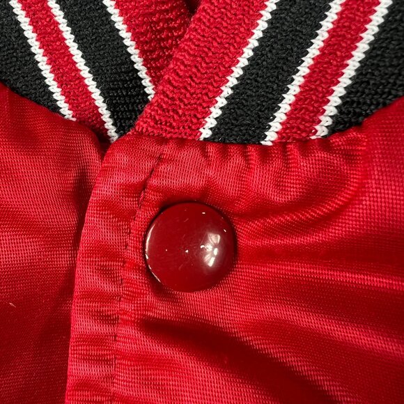 VTG 90s NBA Chicago Bulls Satin Jacket Adult Extra Large Red Snap Button Bomber - Picture 4 of 16